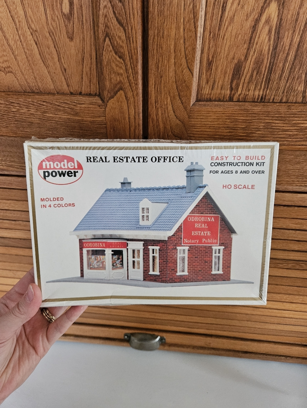 Model Power Real Estate Office HO Scale Kit - Factory Sealed